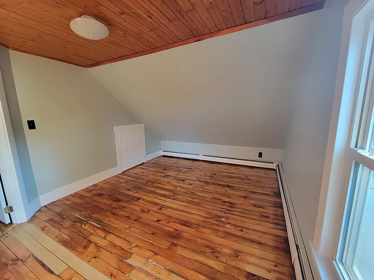 63 Pike St #2 — Photo 23
