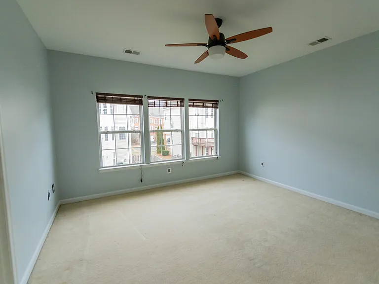 17409 Grant Cottage Dr — Photo 30