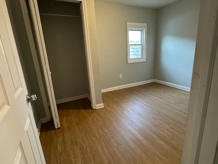 225 N Burgher Ave #1 — Photo 7