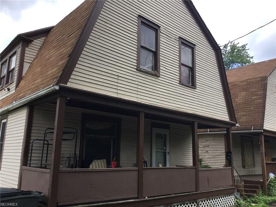 1st image of 461 Plymouth Pl NE