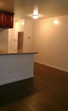 3rd image of 1047 Ronan Ave