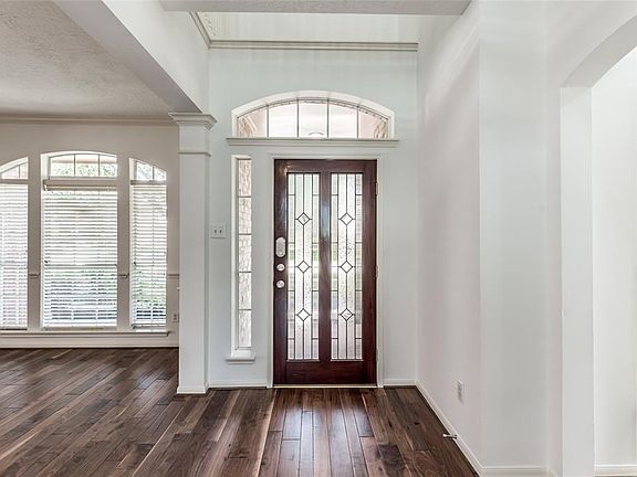 5th image of 1803 Brightlake Way