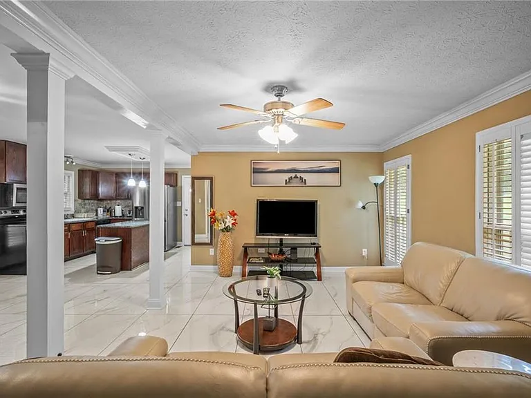 4839 Lehigh Dr — Photo 10
