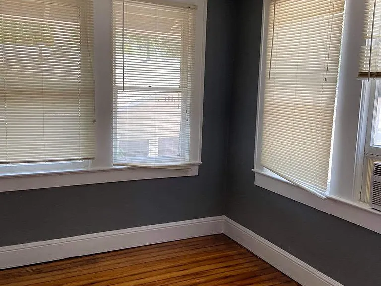 1412 NW 3rd Ave #UPPER — Photo 2