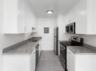 1611 Vallejo St APT 401, San Francisco, CA 94123