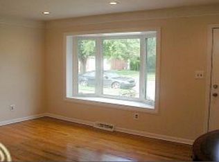 11286 Kennebec Ave, Allen Park, MI 48101