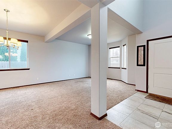 5th image of 22 Sedgwick Court