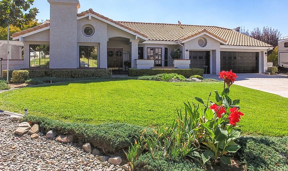 1st image of 36583 Cherrywood Dr