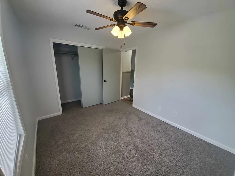 200 Railroad St #11 — Photo 10