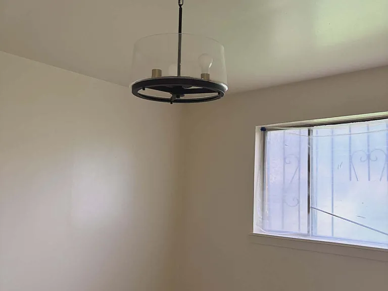 629 Rainbow Dr — Photo 7