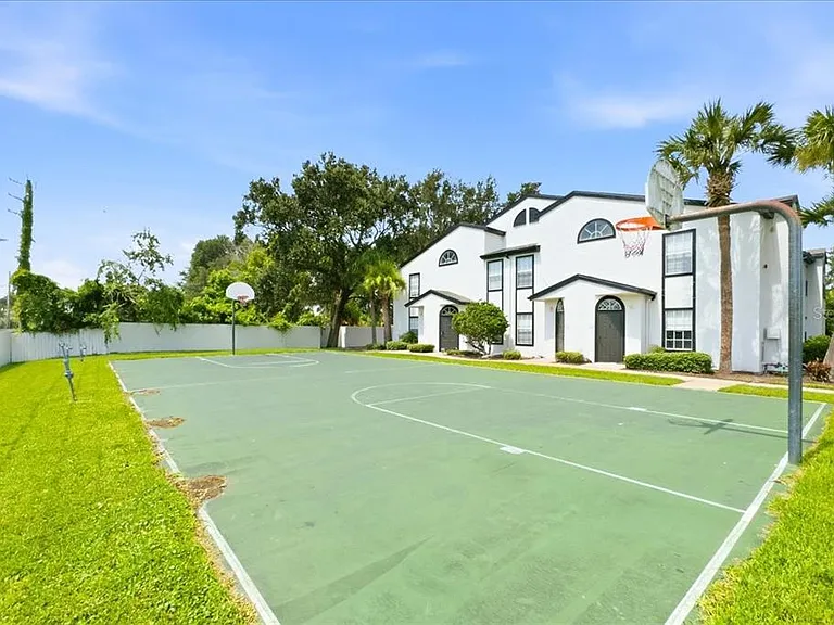 1610 Columbia Arms Cir #131 — Photo 15
