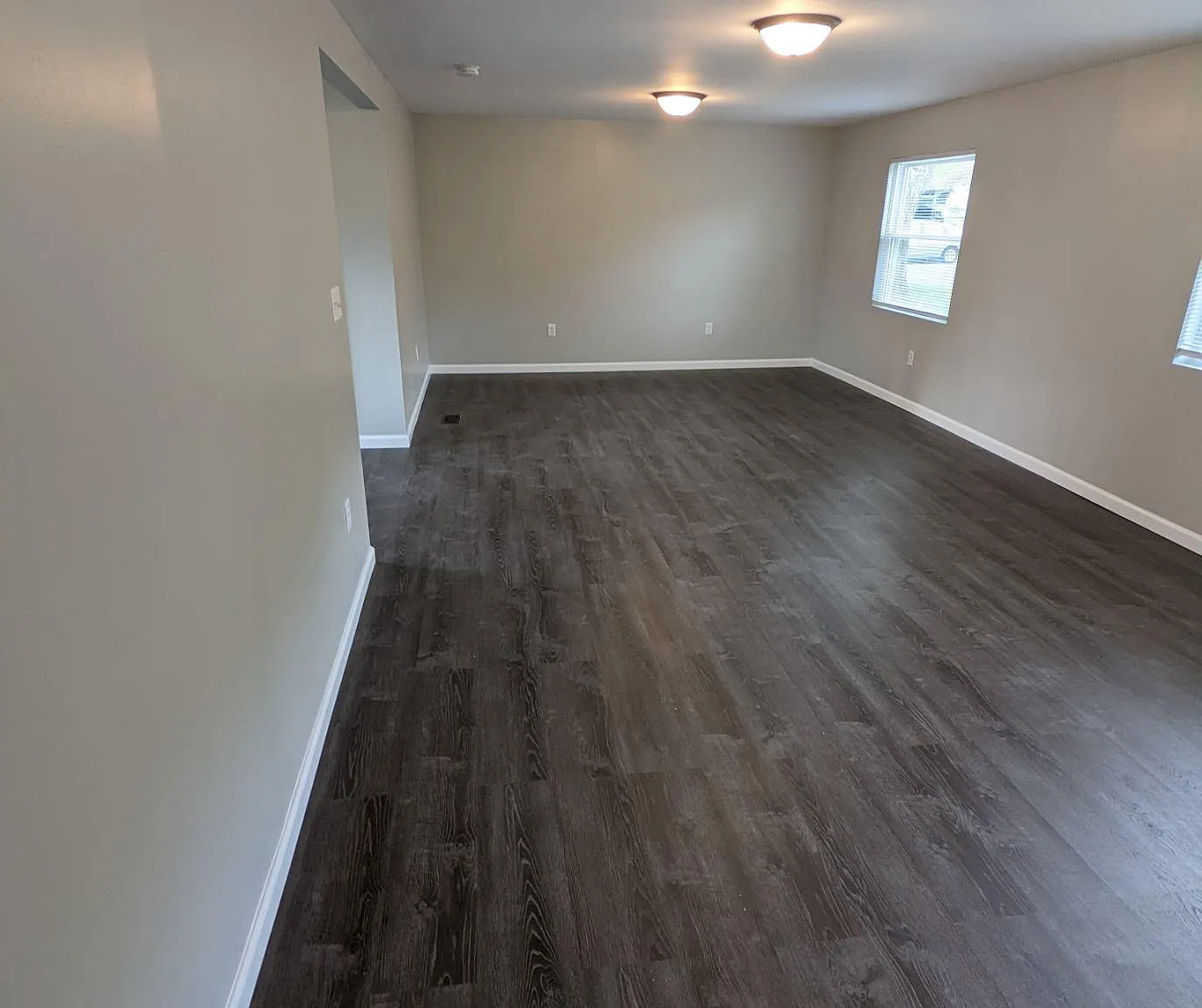 616 Skyles Rd — Photo 4