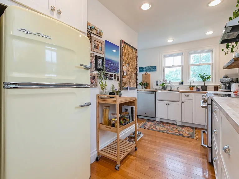 17 S Geneva Ct — Photo 16