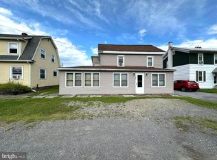 304 Centre St, Milesburg, PA 16853