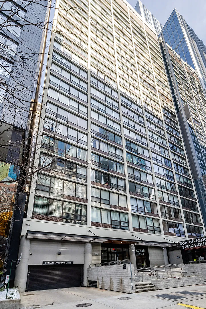 1 bed, 650 sqft, $2,050 — Photo 1