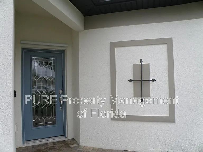 9176 Glenforest Dr — Photo 3