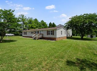 1295 Phoebe Pond Rd, Concord, VA 24538