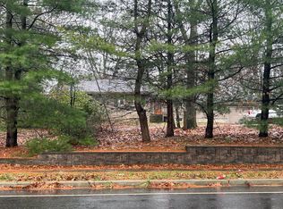 830 Jarvis Rd, Sicklerville, NJ 08081