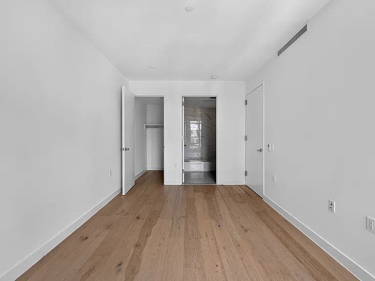 148-33 90th Ave #701 — Photo 18