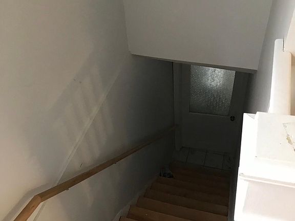 3rd image of 3080 N Davlin Ct Floor 2