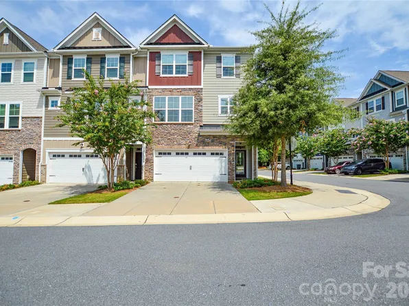 12104 Ardrey Park Dr, Charlotte, NC 28277
