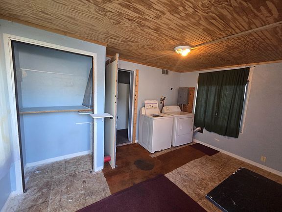 4th image of 1735 11th Ave