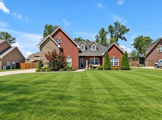 1131 Rivercrest Dr, Murfreesboro, TN 37129