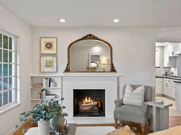 5th image of 1281 Windsor Way