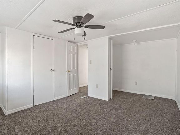 5th image of 10205 Burton St