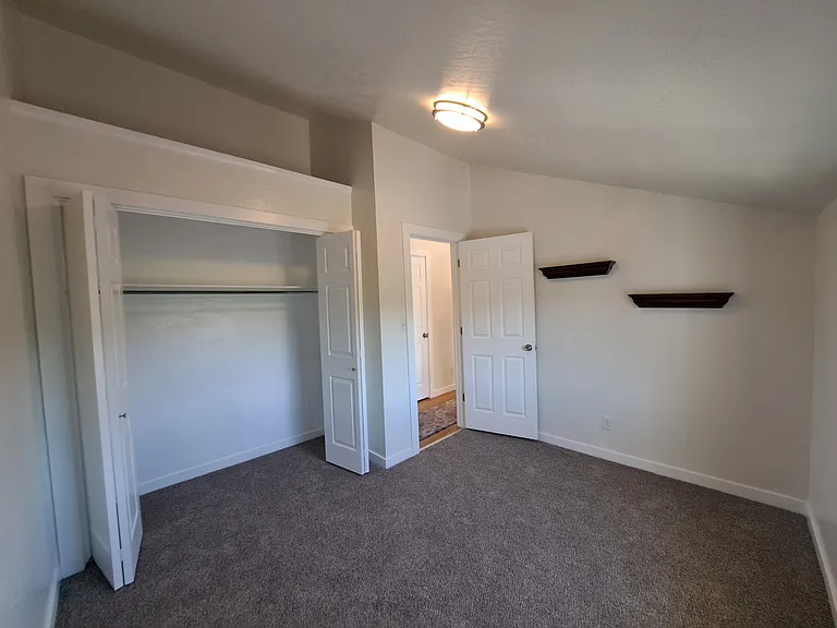 1492 W Parkside Dr #1 — Photo 25