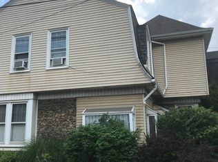 921 Wood Ave, Easton, PA 18042