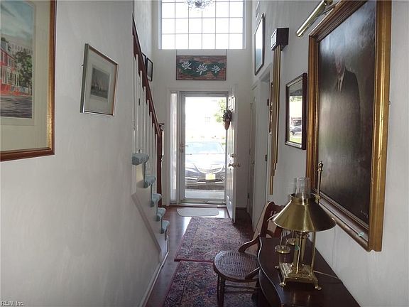 3rd image of 3141 Sterling Way