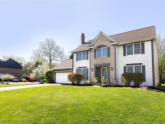 2nd image of 17795 Potomac Dr