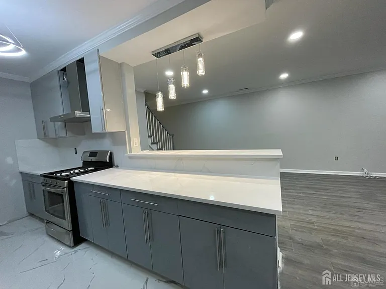 42 Ashford Dr — Photo 22
