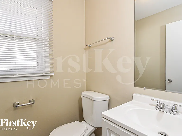 611 Oakwood Dr — Photo 17