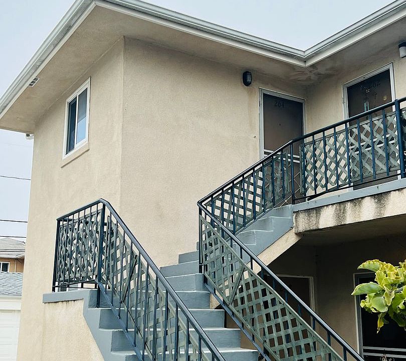 1st image of 264 N Dos Caminos Ave