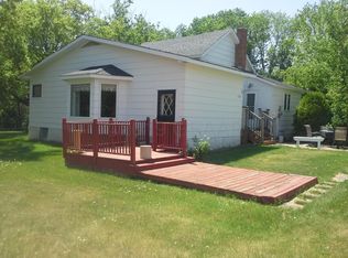 102 Front Ave, Niagara, ND 58266