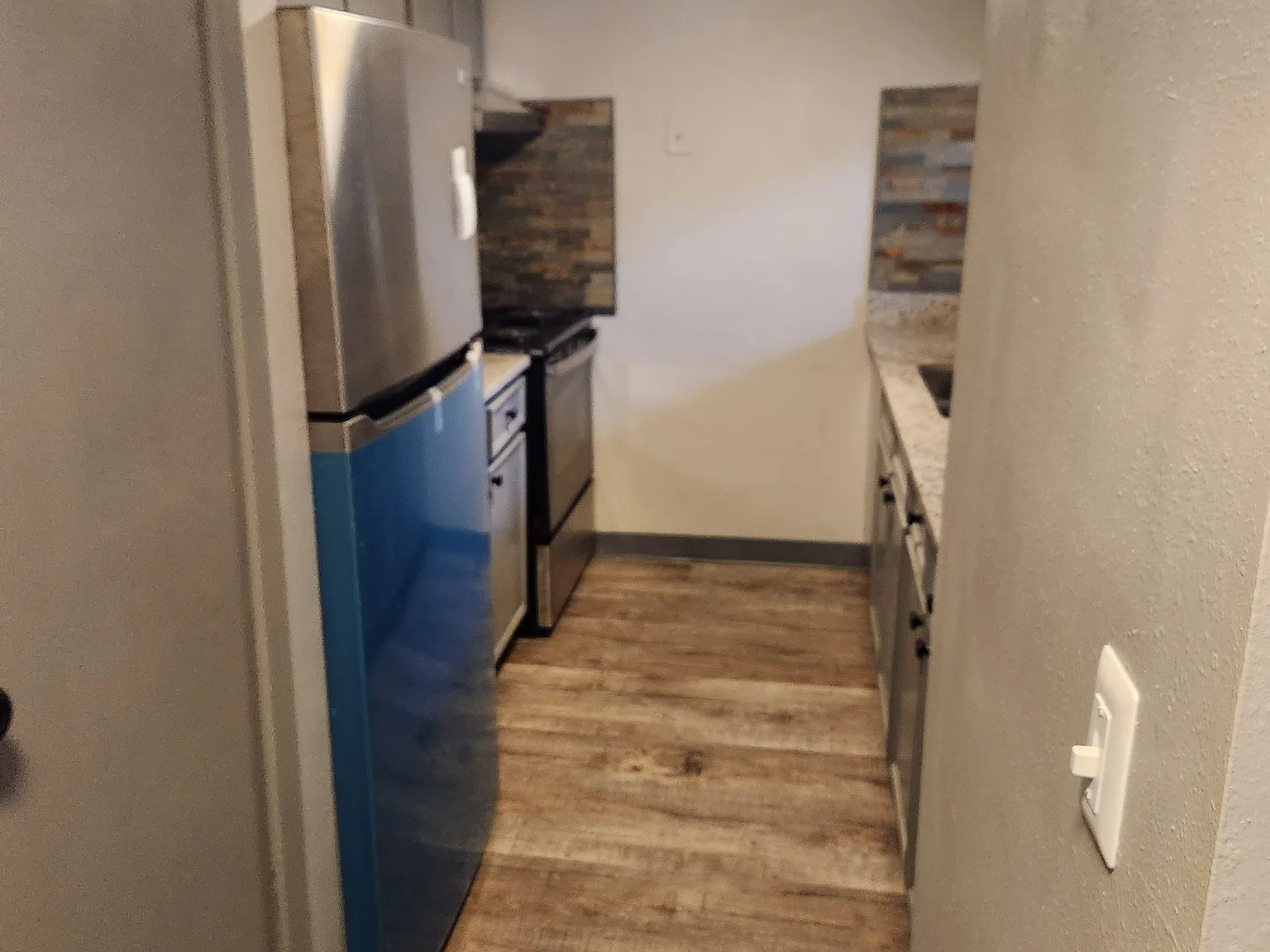1 bed, 760 sqft, $1,110 — Photo 3