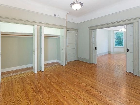 3rd image of 1853 McAllister St