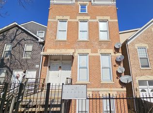 2216 W 21st Pl APT 3R, Chicago, IL 60608