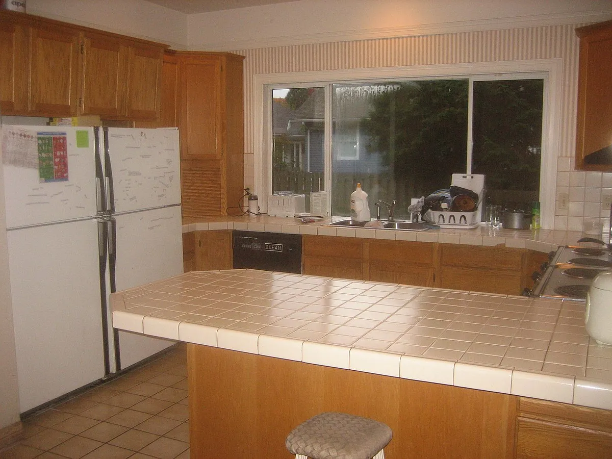 Building Photo - 507 N 61st St