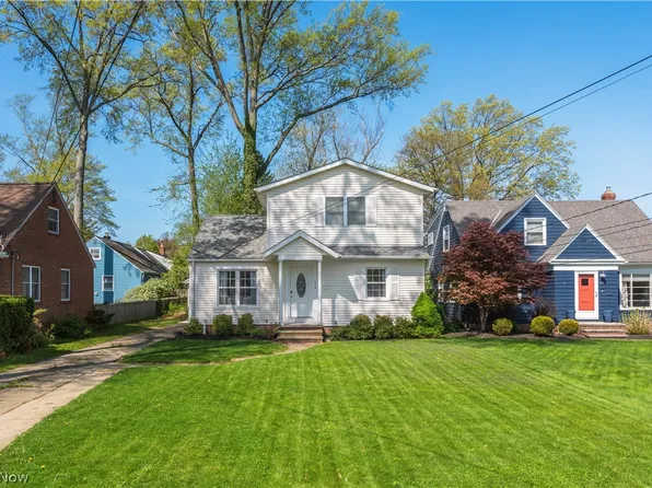 518 Cahoon Rd, Bay Village, OH 44140