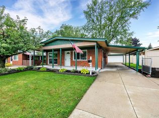 7415 Affeldt St, Westland, MI 48185
