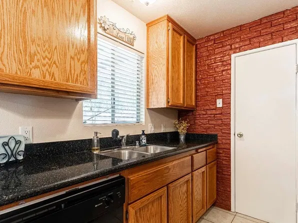 2813 Overington St, Philadelphia, PA 19137