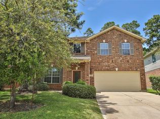 19 N Spinning Wheel Cir, The Woodlands, TX 77382