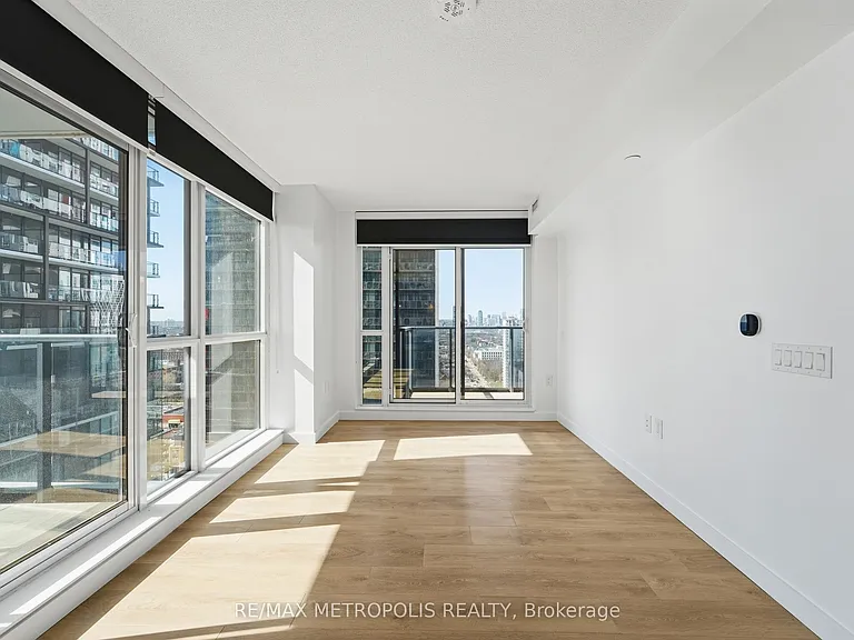 38 Widmer St #2711 — Photo 7