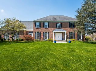 8 Hart Ct, Titusville, NJ 08560