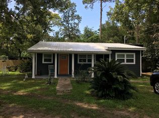 136 Happy Time Dr, Crawfordville, FL 32327