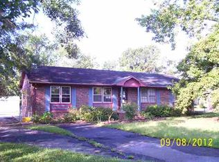 301 Delight Dr, Jacksonville, NC 28546