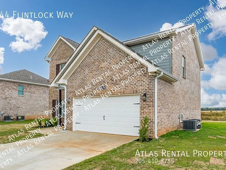 144 Flintlock Way — Photo 2
